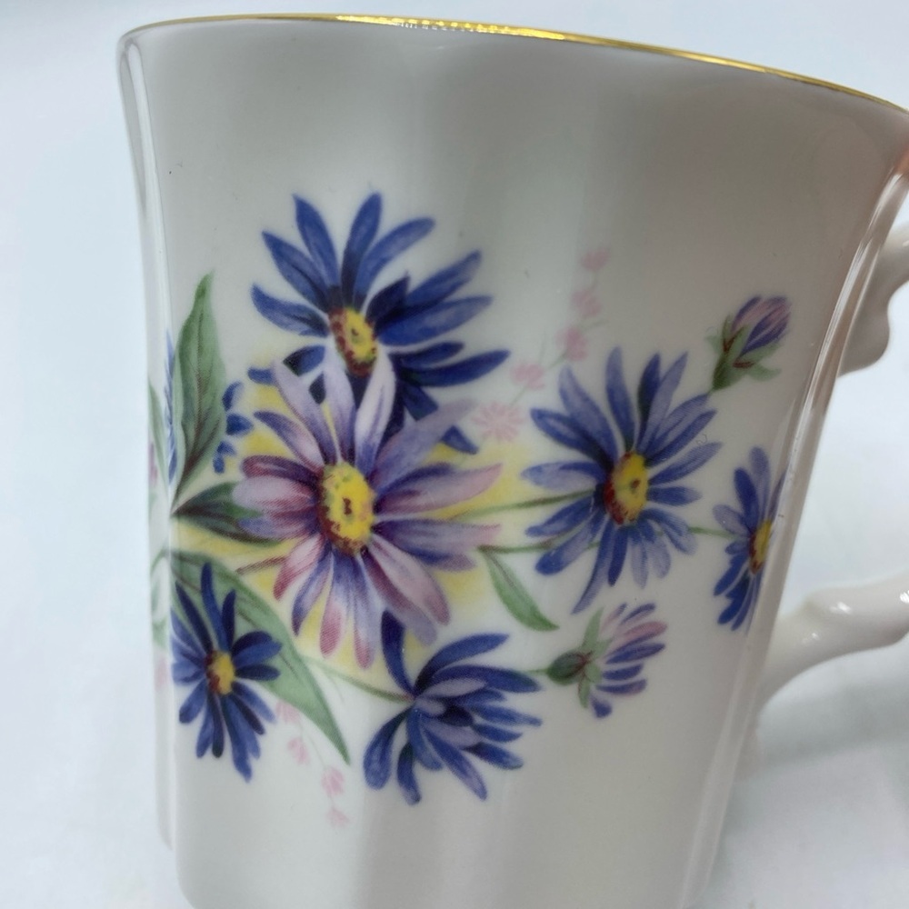 Royal Grafton Fine Bone China England Teacup Purple Flowers Astor Anemone Mug